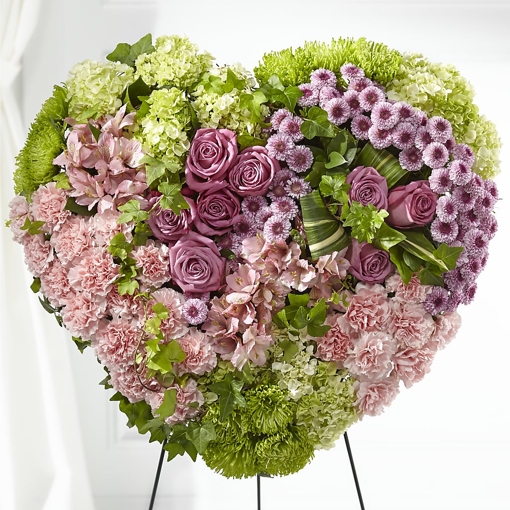 Heartwarming Standing Heart – EASTON'S FLOWERS, Mount Vernon IL