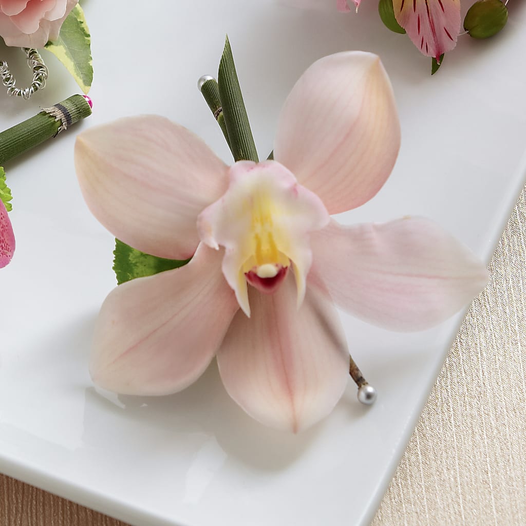 Pink Cymbidium Boutonniere – EASTON'S FLOWERS, Mount Vernon IL