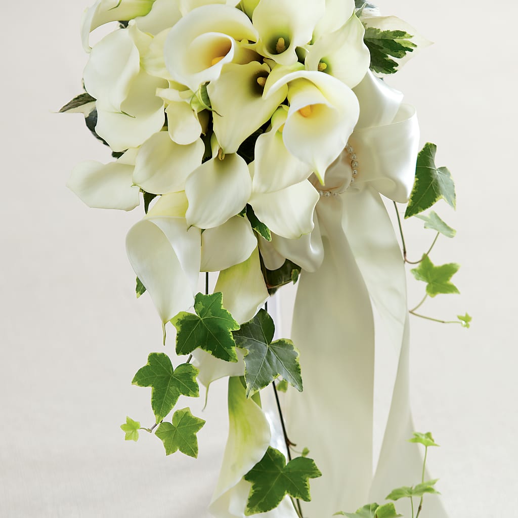White Chapel Bouquet – EASTON'S FLOWERS, Mount Vernon IL
