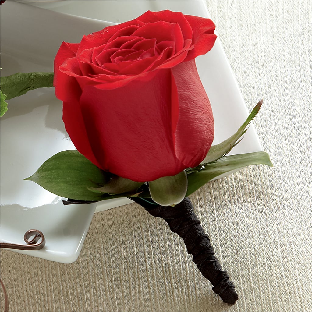 Red Rose Boutonniere – EASTON'S FLOWERS, Mount Vernon IL