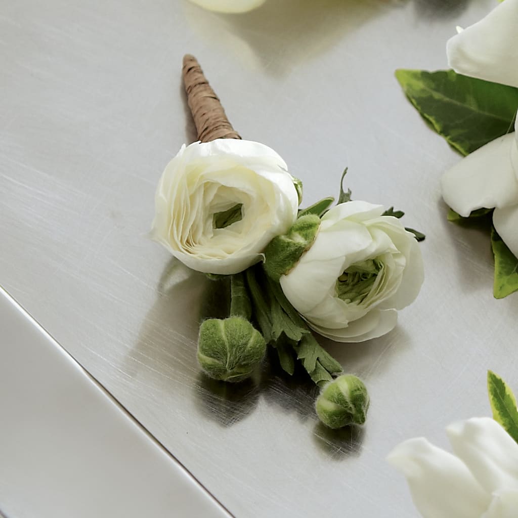 White Ranunculus Boutonniere – EASTON'S FLOWERS, Mount Vernon IL
