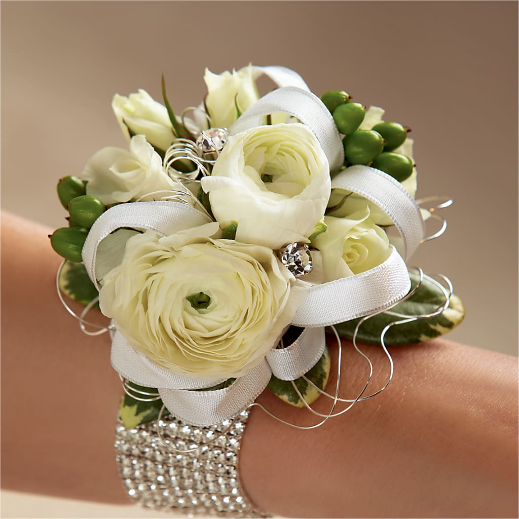 White Wedding Corsage – EASTON'S FLOWERS, Mount Vernon IL