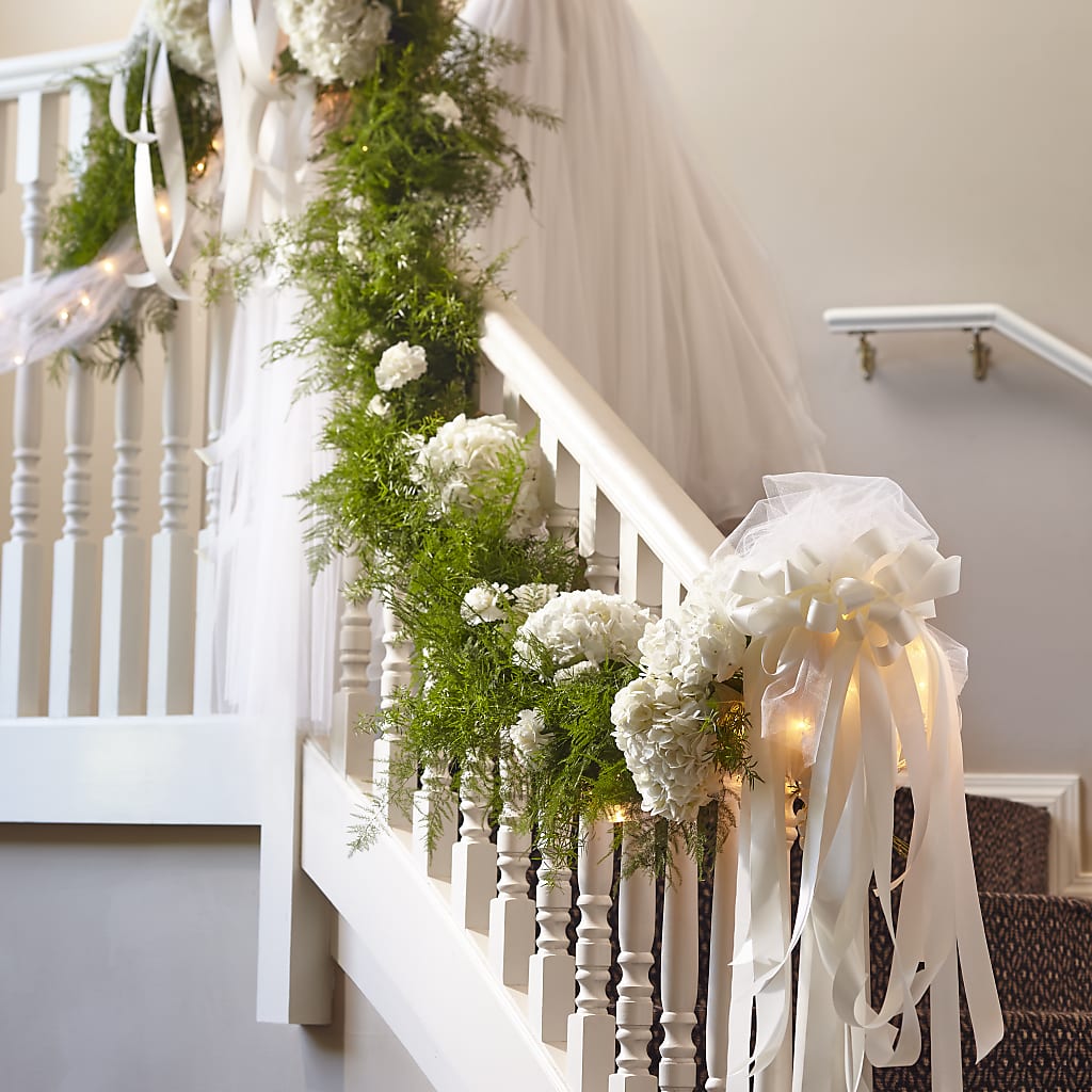 Champagne Dreams Garland – EASTON'S FLOWERS, Mount Vernon IL