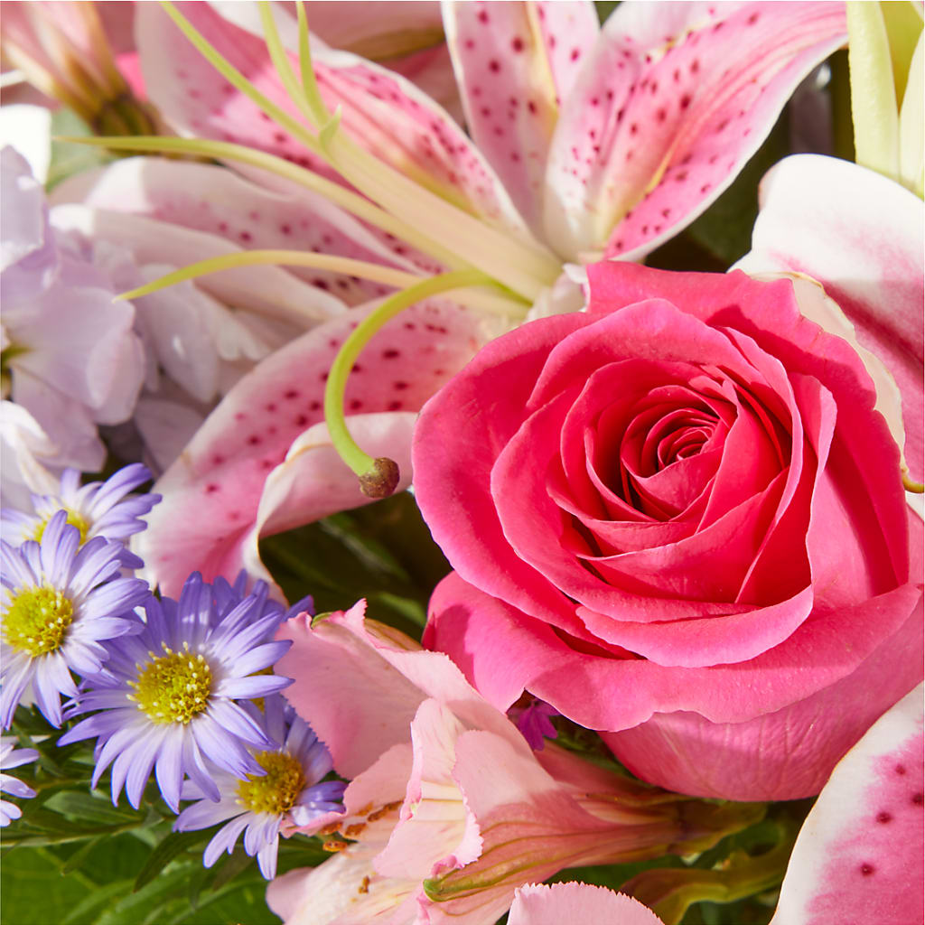 Pressing Petals Bouquet – EASTON'S FLOWERS, Mount Vernon IL