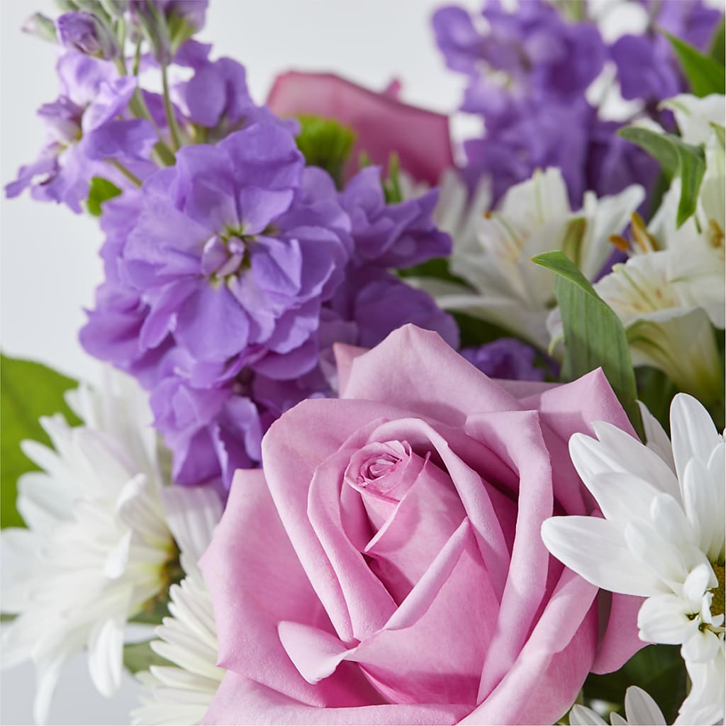 Garden of Peace Bouquet – EASTON'S FLOWERS, Mount Vernon IL