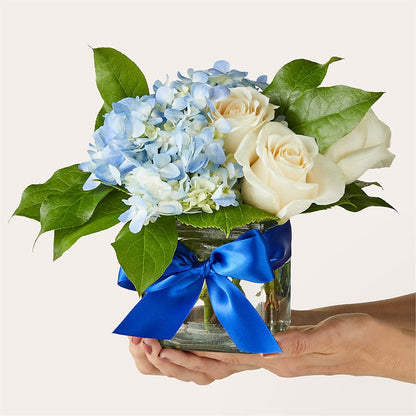Sky Blue Delight Bouquet – EASTON'S FLOWERS, Mount Vernon IL