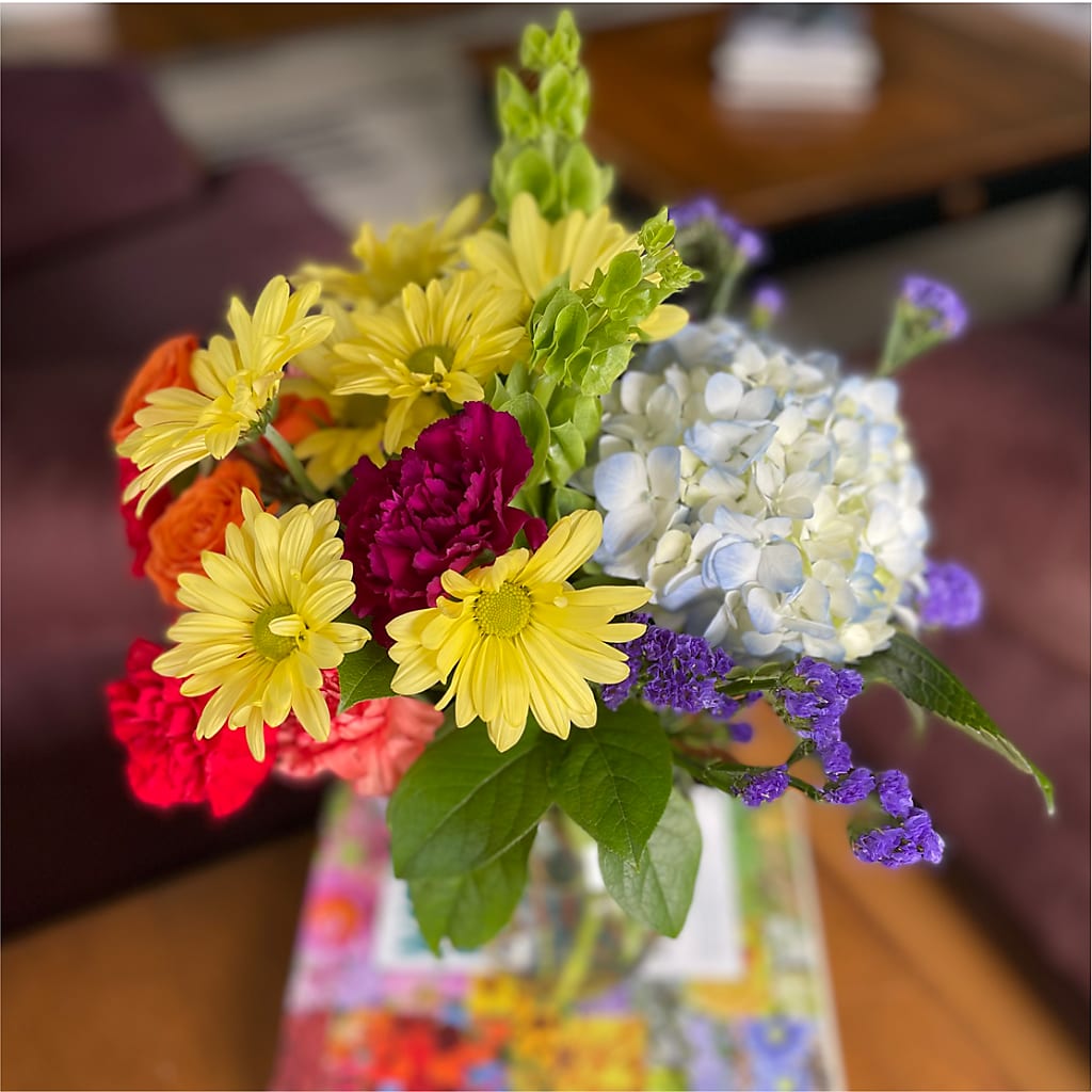 Summer Spectra - A Florist Original – EASTON'S FLOWERS, Mount Vernon IL