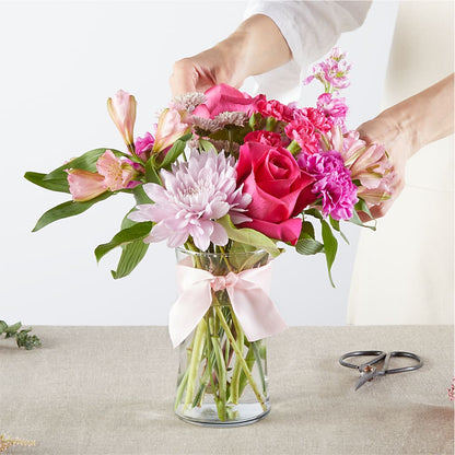 Pink Ribbon - A Florist Original – EASTON'S FLOWERS, Mount Vernon IL