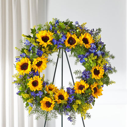 Bright Rays Wreath – EASTON'S FLOWERS, Mount Vernon IL