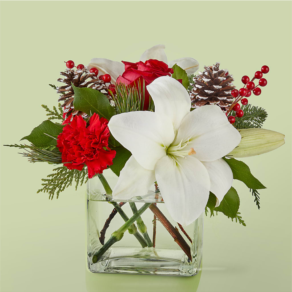 Glistening Icicles Bouquet – EASTON'S FLOWERS, Mount Vernon IL