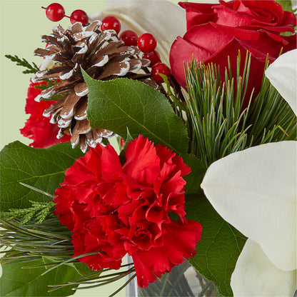 Glistening Icicles Bouquet – EASTON'S FLOWERS, Mount Vernon IL