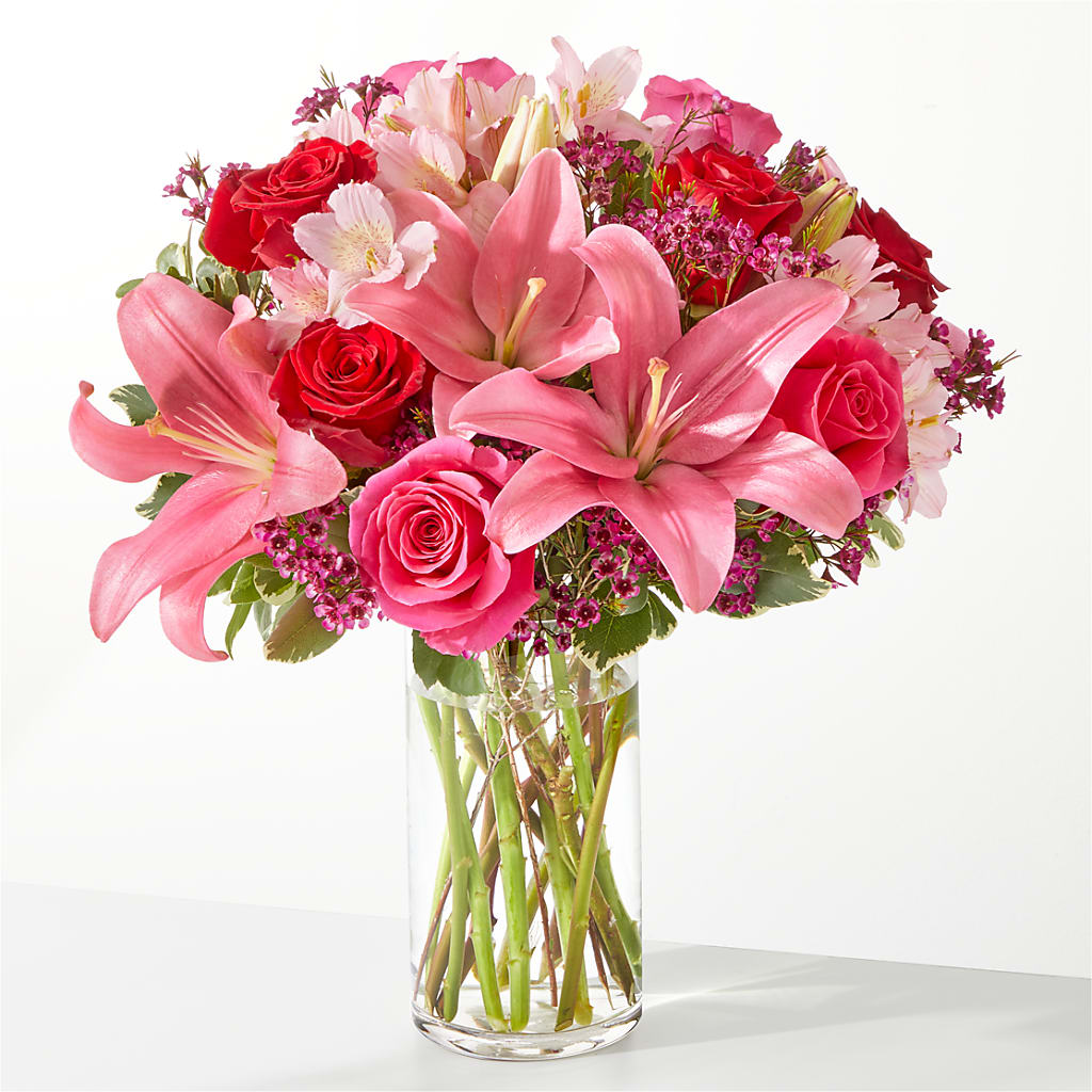 Lucky in Love Bouquet – EASTON'S FLOWERS, Mount Vernon IL