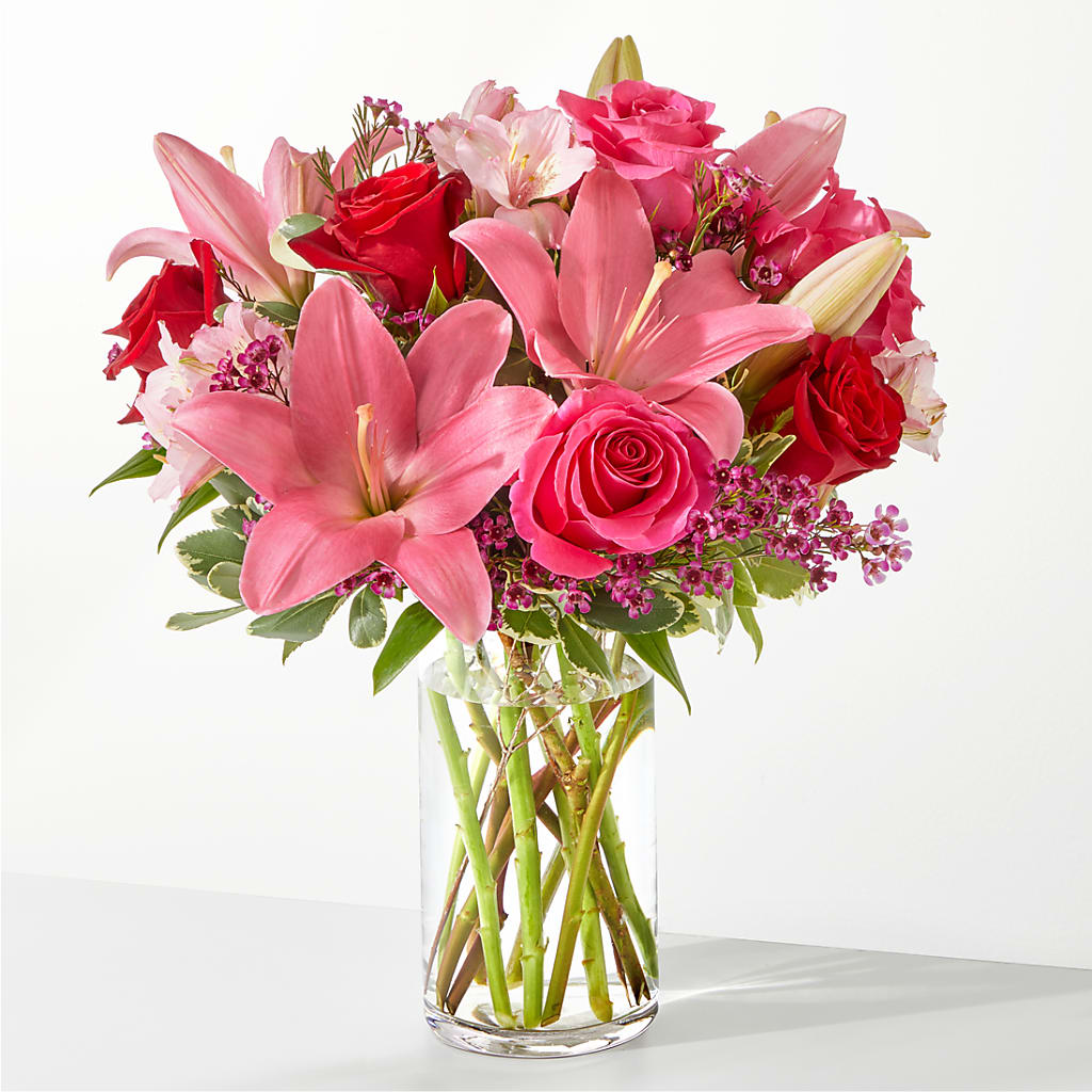 Lucky in Love Bouquet – EASTON'S FLOWERS, Mount Vernon IL