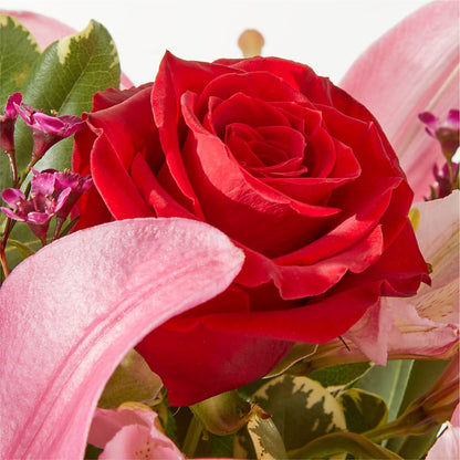 Lucky in Love Bouquet – EASTON'S FLOWERS, Mount Vernon IL