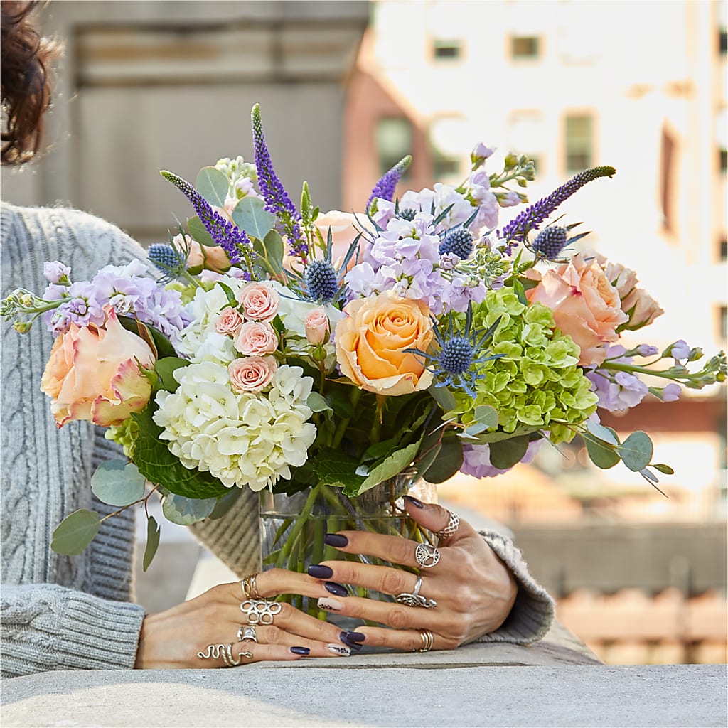 Porch Swing Bouquet – EASTON'S FLOWERS, Mount Vernon IL