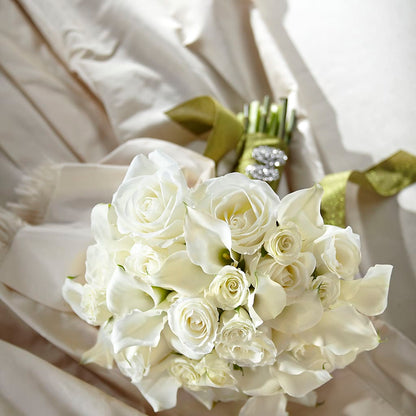 Serene Highness Bouquet – EASTON'S FLOWERS, Mount Vernon IL
