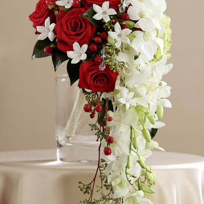 Here Comes the Bride Bouquet – EASTON'S FLOWERS, Mount Vernon IL
