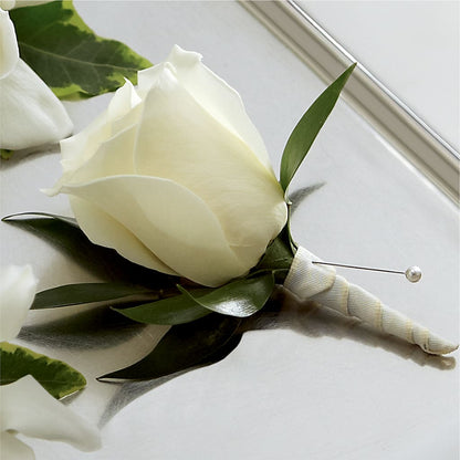White Rose Boutonniere – EASTON'S FLOWERS, Mount Vernon IL